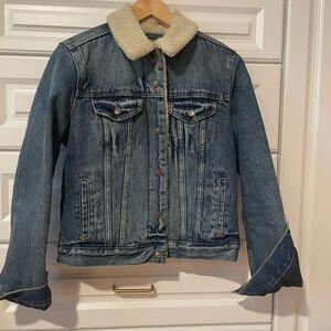 Levi’s trucker shearling jean jacket